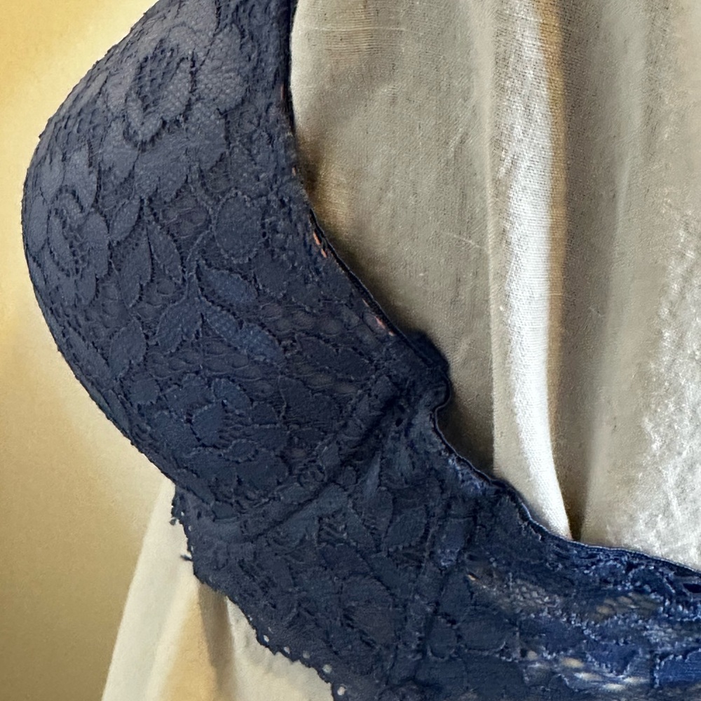 Women's Lace-Overlay Push-Up Bra - Picture 5 of 6
